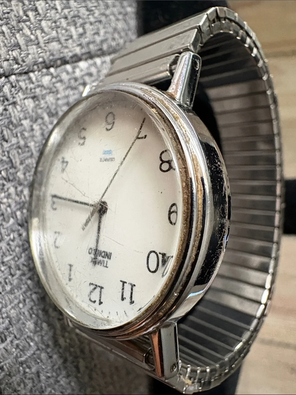 Timex Silver White Dial Men's Stretch Bracelet Watch